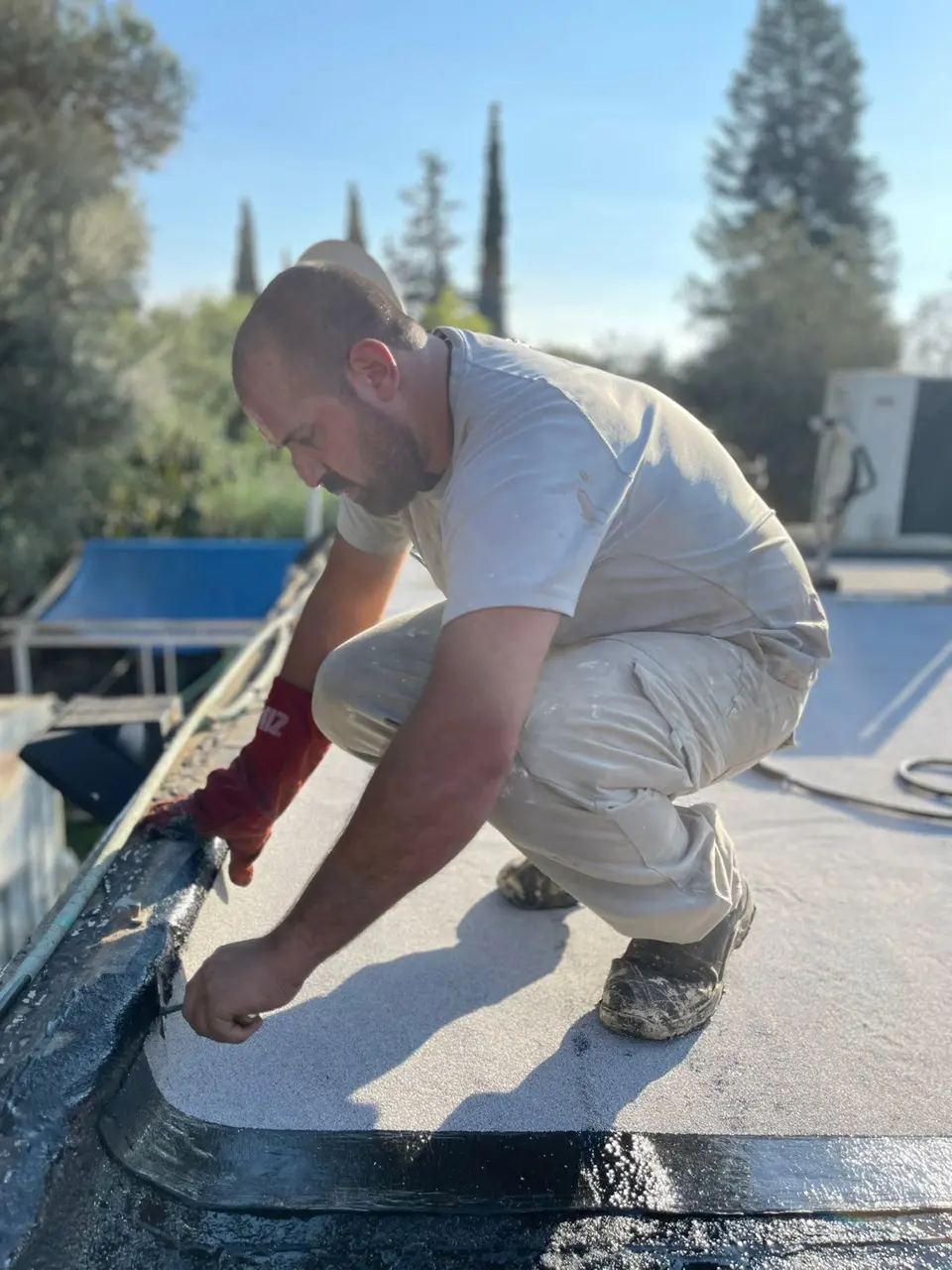 איטום גג שטוח ביריעות ביטומניות, עבודה של B.B איטום