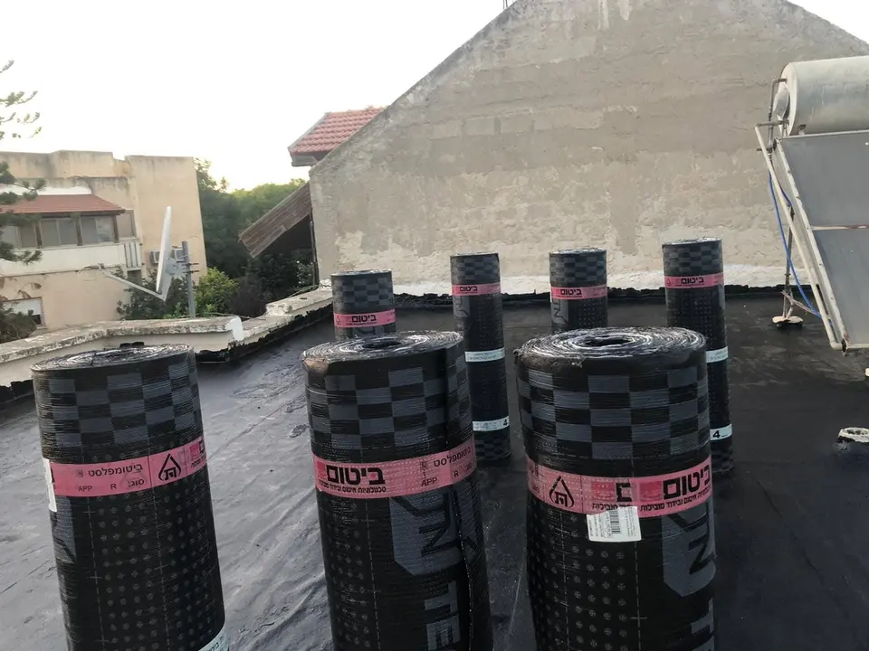 איטום גג שטוח ביריעות ביטומניות, עבודה של B.B איטום
